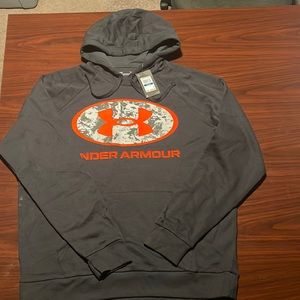 New with tags XL Under Armour UA black hoodie